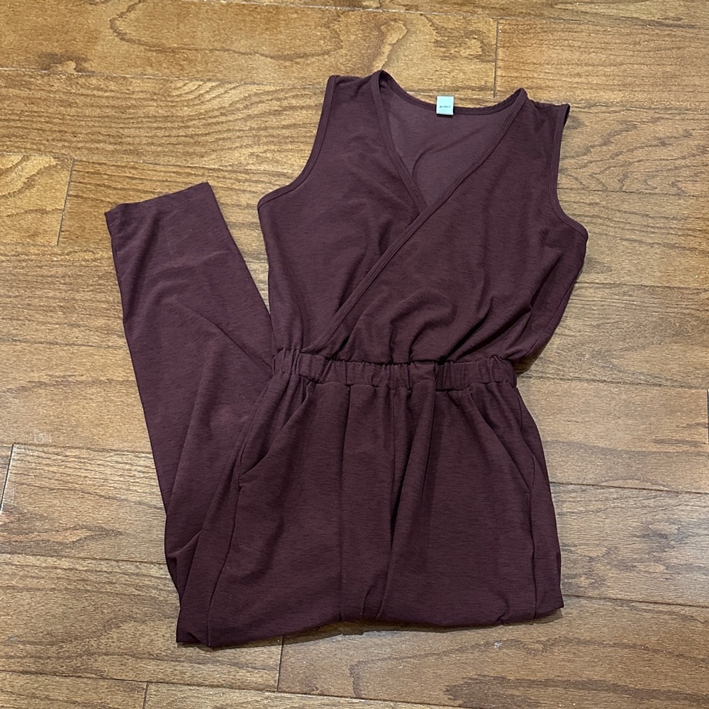 Old Navy Women's Sleeveless Wrap-Front Jumpsuit in Maroon Deep Burgundy